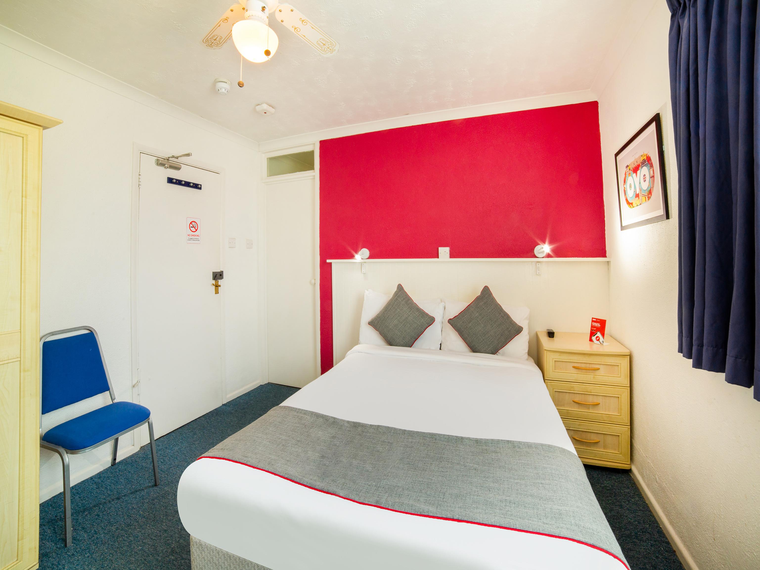 Marina Hotel Sandown Bagian luar foto