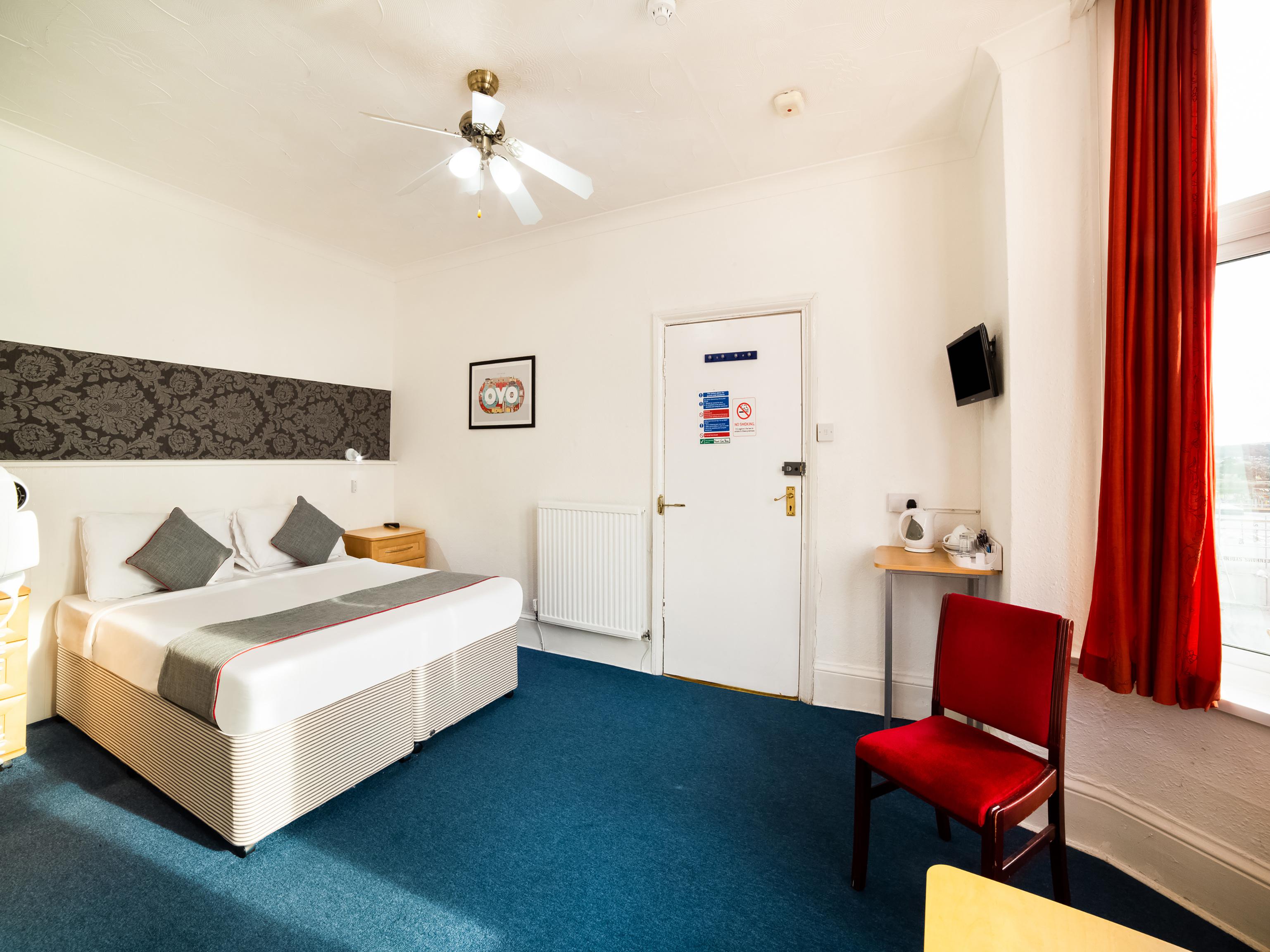 Marina Hotel Sandown Bagian luar foto