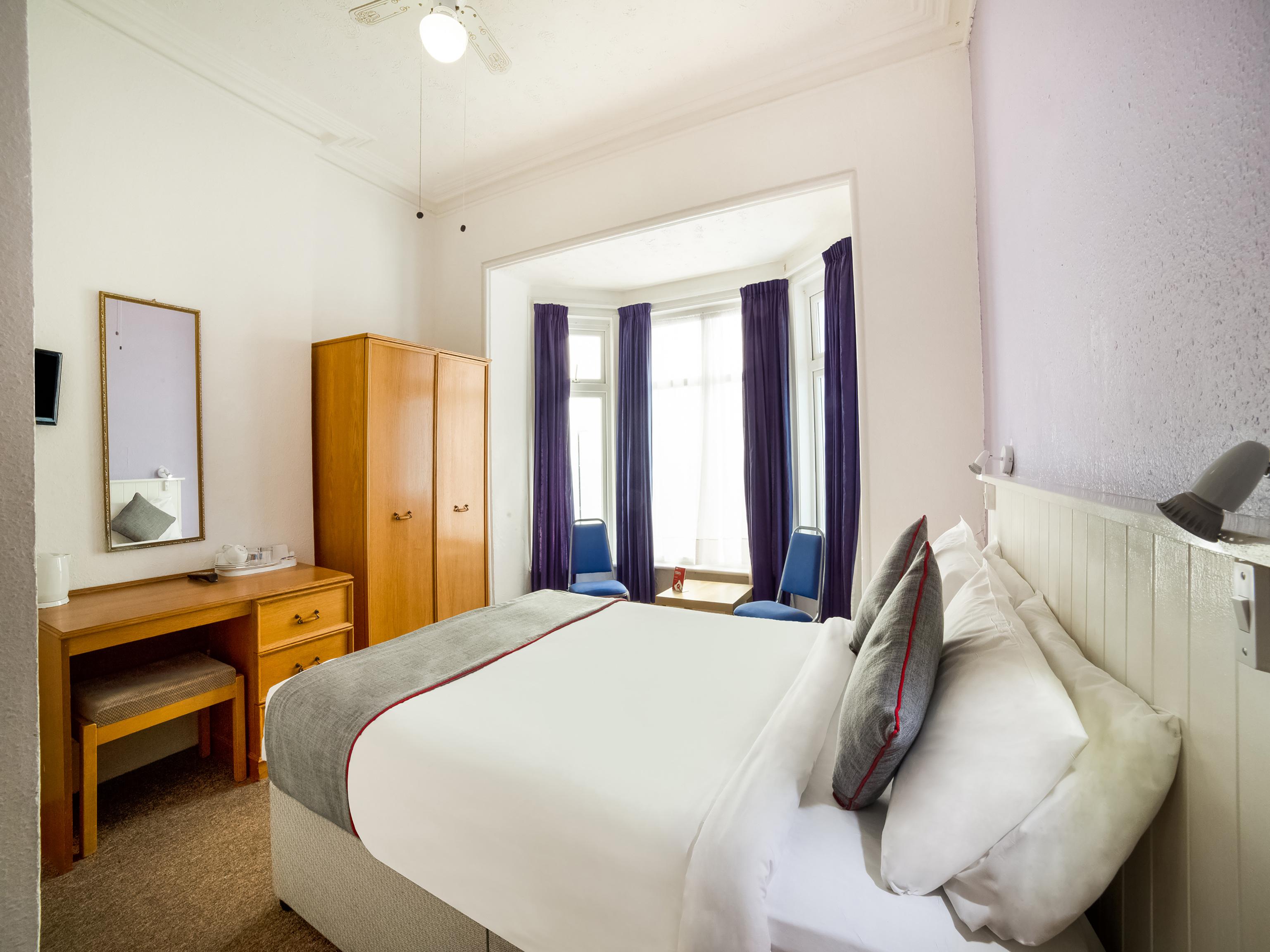 Marina Hotel Sandown Bagian luar foto