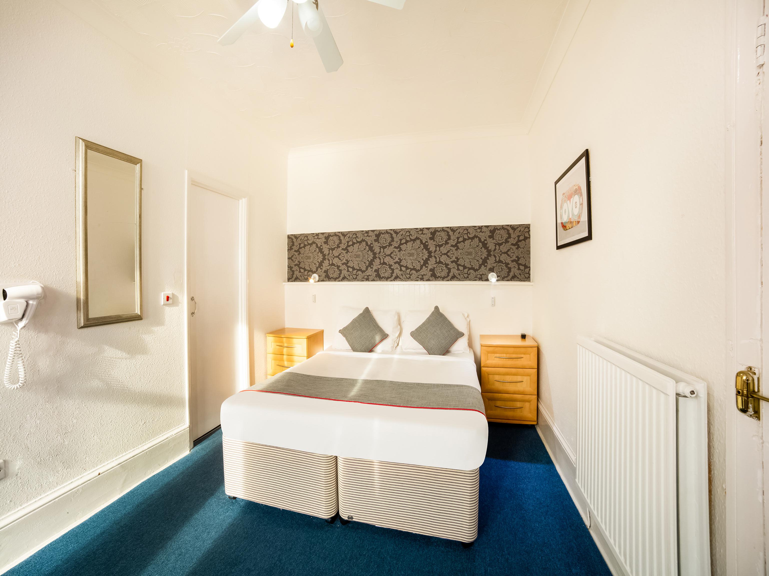 Marina Hotel Sandown Bagian luar foto