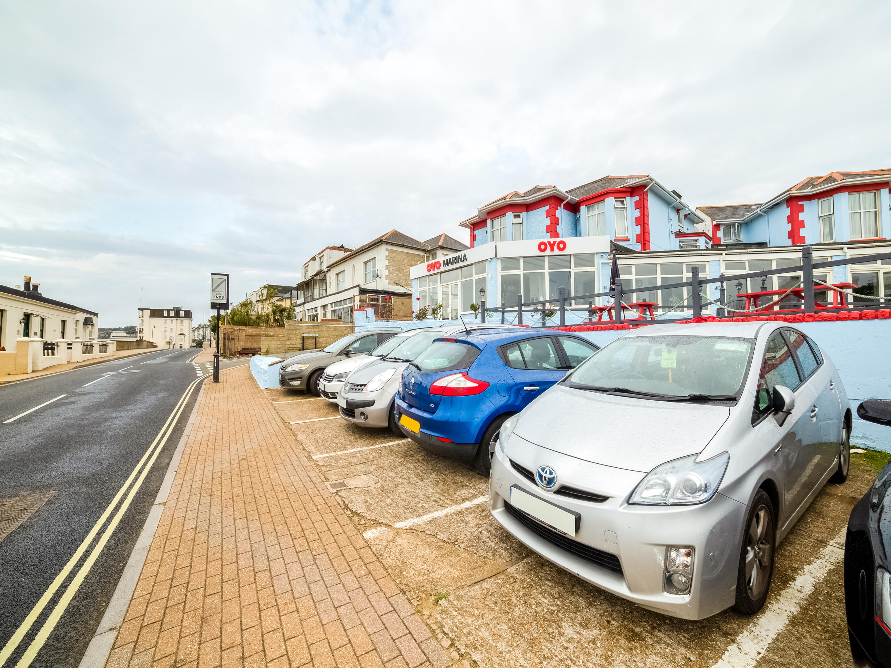 Marina Hotel Sandown Bagian luar foto