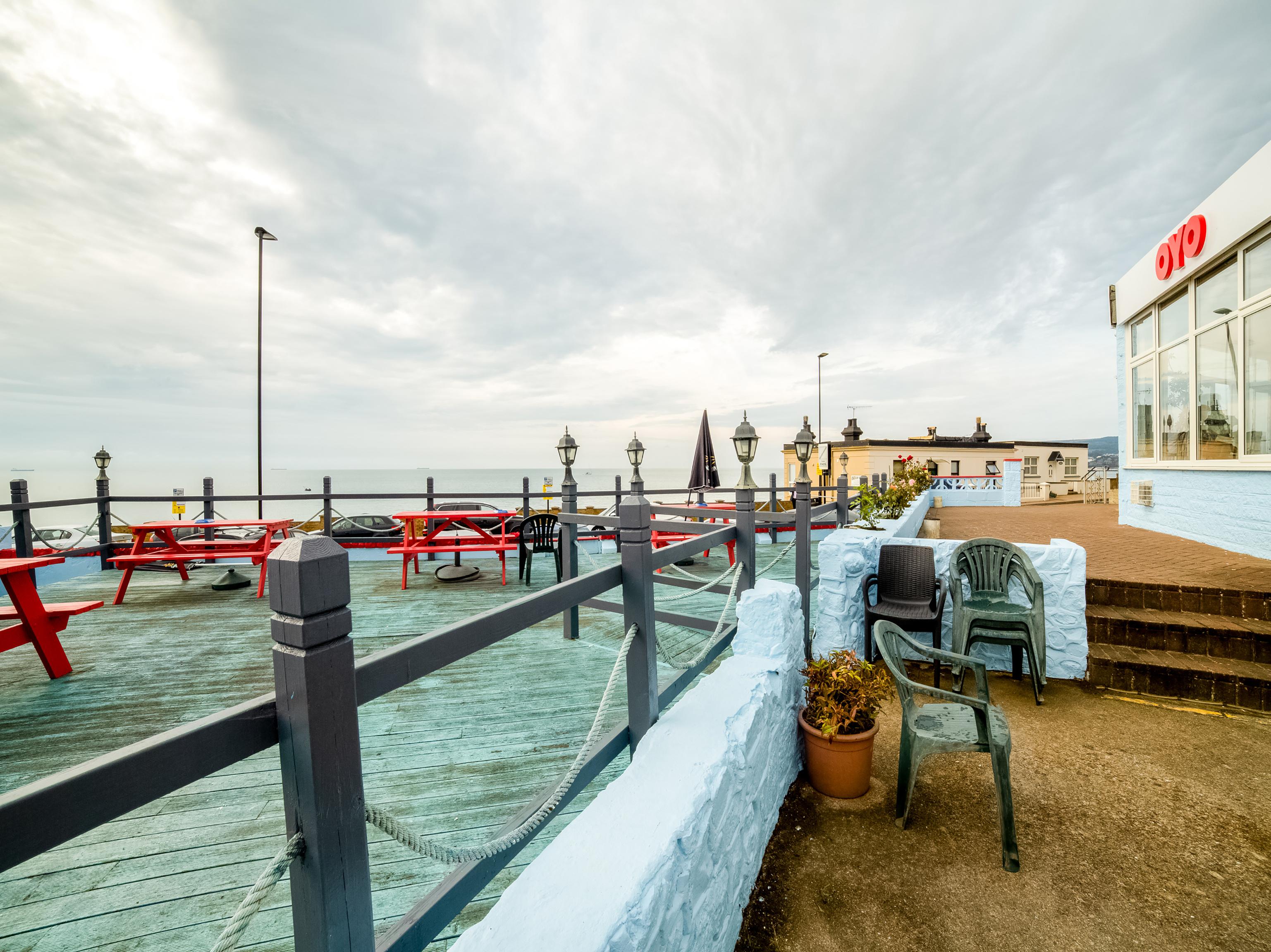 Marina Hotel Sandown Bagian luar foto